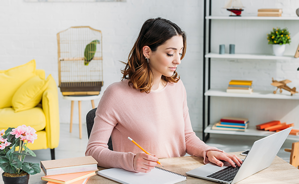 How to stay productive when working from home