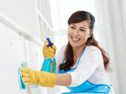 Avoid misunderstandings by having a set of house rules for your maid and your family to follow. 