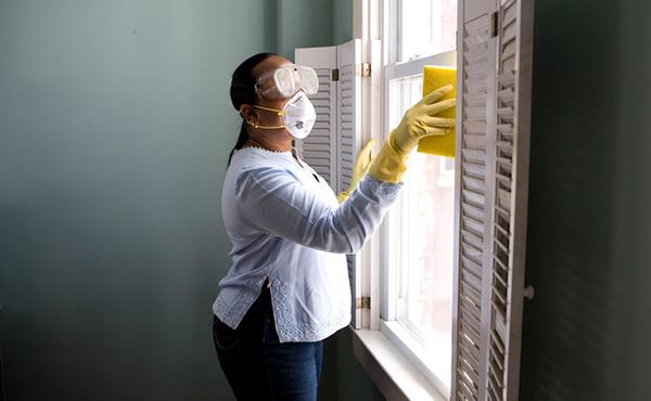 If you are thinking of renewing your maid's work permit, here's how to go about it. 